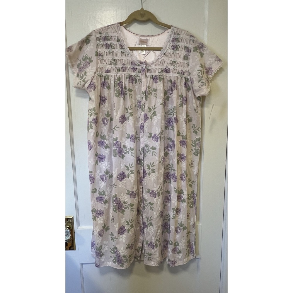 Barbizon Nightgown & Robe Set NWT Sz Large Floral Lilacprint Vtg Lace Smocking - Picture 3 of 16